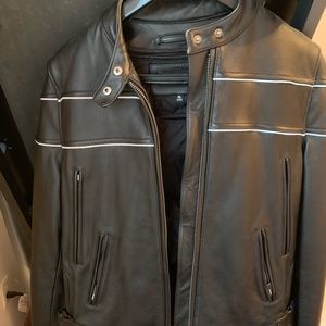 Women’s leather jacket